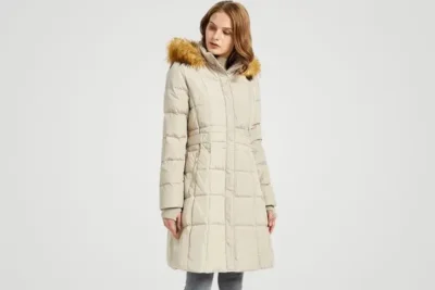 Plumífero largo beige mujer
